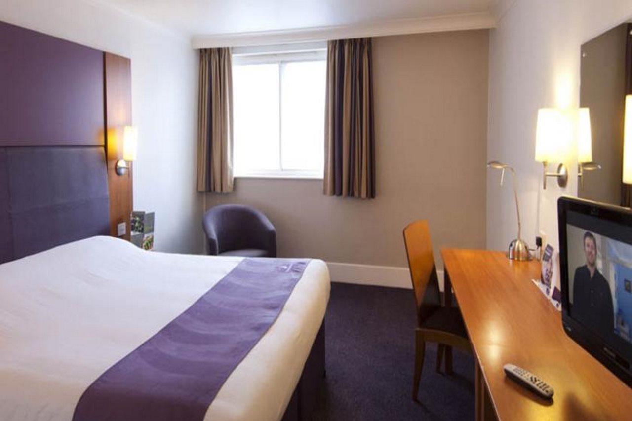 Premier Inn Manchester City Centre Buitenkant foto
